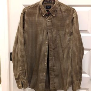 Haggar Men's Medium Button Down